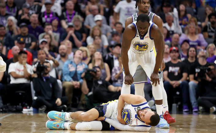 国王碾压福建队，克莱点燃赛场