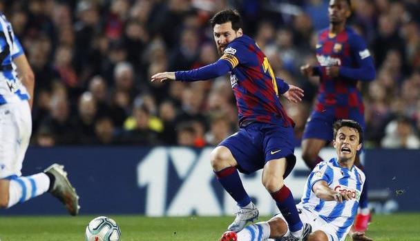 巴萨绝杀日本,库尔图瓦惊艳四座 巴萨绝杀日本,库尔图瓦惊艳四座